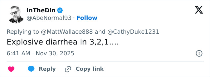 French soldier standing behind Macron on stage exhibiting odd behavior before abruptly leaving during event.