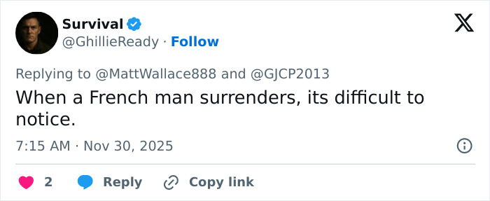 Tweet about a French soldier&rsquo;s odd behavior behind Macron before abruptly leaving the stage sparking conspiracy theories.