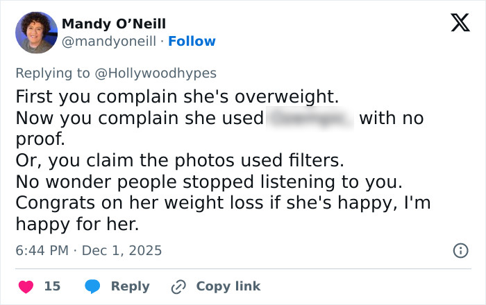 Tweet by Mandy O’Neill responding to complaints about Amy Schumer’s wrinkle-free photos, discussing filters and weight loss. Tweet by Mandy O’Neill responding to complaints about Amy Schumer’s wrinkle-free photos, discussing filters and weight loss.