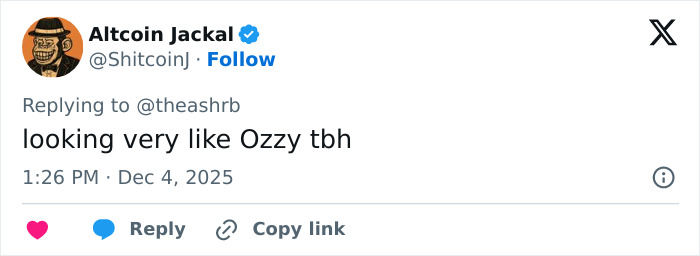 Tweet comment about resemblance to Ozzy Osbourne, reflecting fans' views on Kelly Osbourne's transformation and her dad Ozzy.