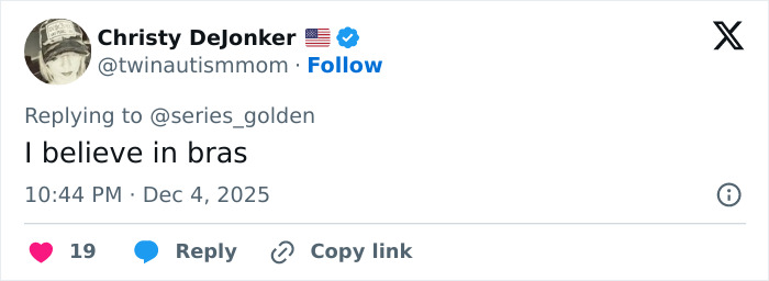 Tweet by Christy DeJonker about bras, responding to a discussion related to Rachel Zegler see-through dress trend. Tweet by Christy DeJonker about bras, responding to a discussion related to Rachel Zegler see-through dress trend.