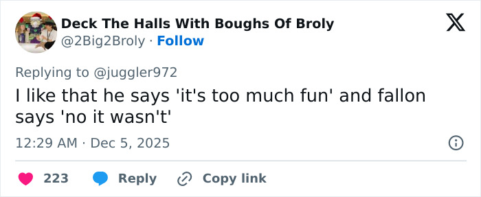 Tweet discussing Noah Schnapp scene recreation, highlighting fan reactions and backlash about acting in Stranger Things season. Tweet discussing Noah Schnapp scene recreation, highlighting fan reactions and backlash about acting in Stranger Things season.