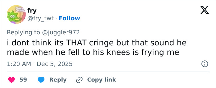 Tweet text discussing a reaction mocking Noah Schnapp scene recreation and his acting in Stranger Things season. Tweet text discussing a reaction mocking Noah Schnapp scene recreation and his acting in Stranger Things season.