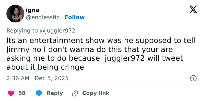 Tweet discussing entertainment show and critique of Noah Schnapp scene recreation mocked amid backlash for acting in Stranger Things season. Tweet discussing entertainment show and critique of Noah Schnapp scene recreation mocked amid backlash for acting in Stranger Things season.