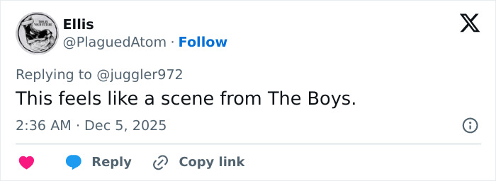 Tweet screenshot showing a user commenting on Noah Schnapp scene recreation mocked amid backlash for acting in Stranger Things season. Tweet screenshot showing a user commenting on Noah Schnapp scene recreation mocked amid backlash for acting in Stranger Things season.