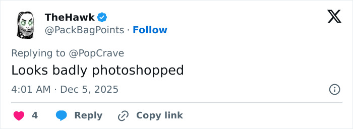 Tweet by TheHawk commenting on a bizarre detail people notice after Rebel Wilson shares photo with Ariana Grande.