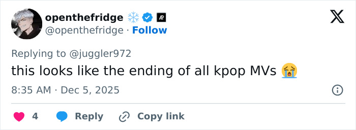 Screenshot of a tweet mocking Noah Schnapp scene recreation from Stranger Things, highlighting backlash for his acting. Screenshot of a tweet mocking Noah Schnapp scene recreation from Stranger Things, highlighting backlash for his acting.