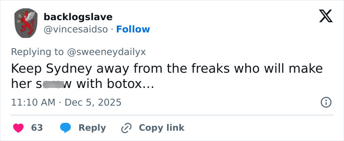 Screenshot of a social media comment discussing Sydney Sweeney and plastic surgery rumors involving botox. Screenshot of a social media comment discussing Sydney Sweeney and plastic surgery rumors involving botox.