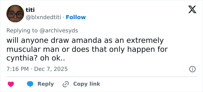 Tweet discussing media bias and racial double standards sparked by viral video of Sydney Sweeney and Amanda Seyfried debate.