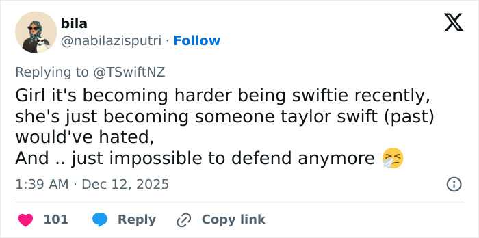 "Morphing Into Kanye": Taylor Swift Accused Of "Success Narcissism" By Angry Fans