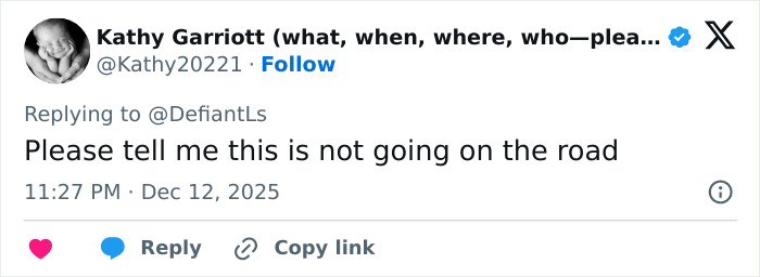 Tweet from Kathy Garriott expressing concern about something happening on the road, discussing Cynthia Erivo's oddly large hands.