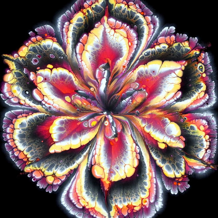 Christmas Compilation: Acrylic Pouring Flower Techniques Christmas Compilation: Acrylic Pouring Flower Techniques