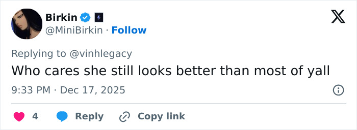 Screenshot of a social media comment praising appearance amid discussion of Kris Jenner ditching gloves after viral facelift.