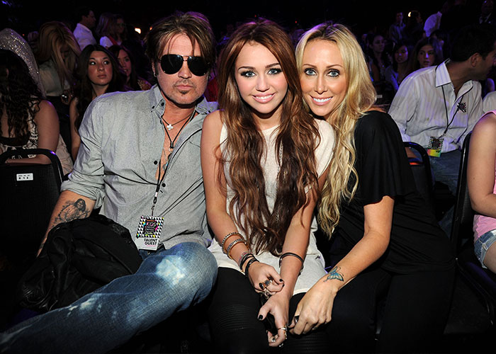 Woman claiming to be Miley Cyrus&rsquo; true birth mother sharing her age when she got pregnant at an event.