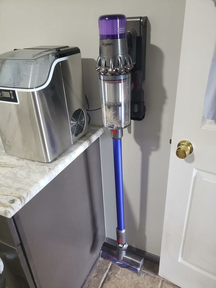 The Dyson V11 Is Basically The Supermodel Of Vacuums, A Cleaning Tool So Ridiculously Good-Looking You Won't Even Be Mad When You Have To Use It