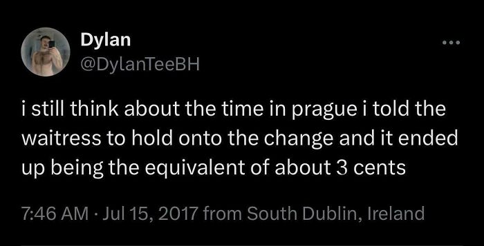 Screenshot of a chaotic non-political tweet about a humorous tip story in Prague that made the internet feel fun again.