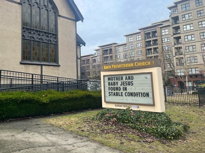 Church sign with joke about mother and baby Jesus found in stable condition outside Knox Presbyterian Church.