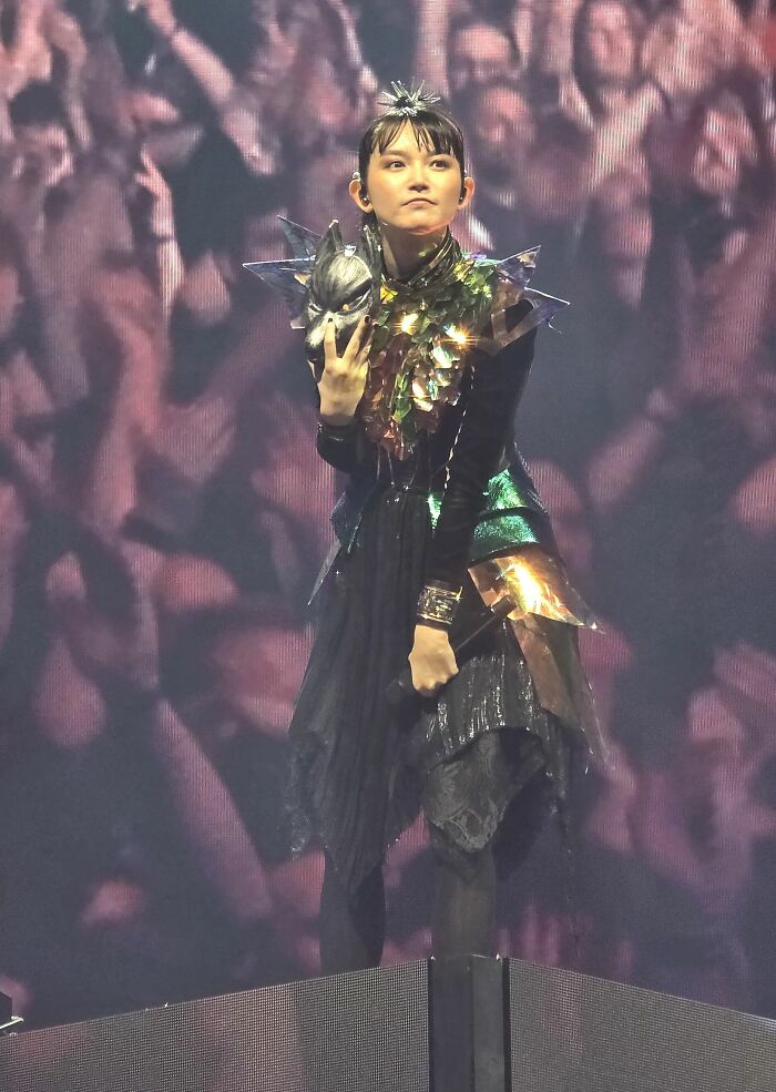 Singer Suzuka Nakamoto, 28