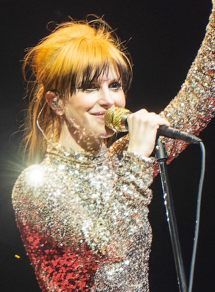 Singer-Songwriter Hayley Williams, 37