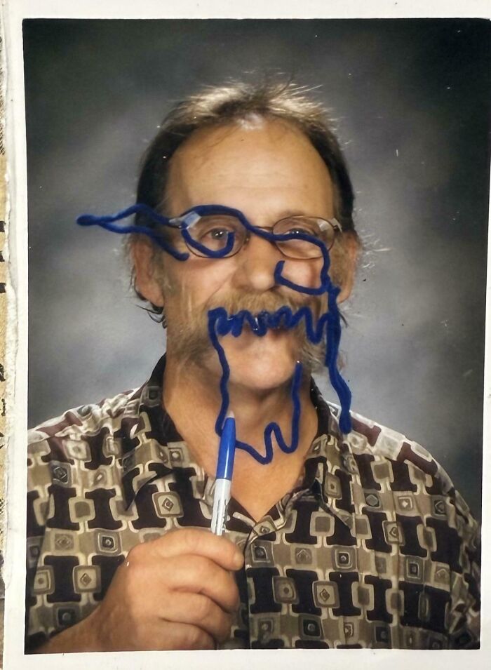 Aquella vez que mi papá usó limpiatubos para su foto escolar