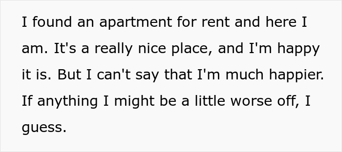 Text message conversation revealing secret texts of fianc&eacute; complaining about appearance and worried about wedding photos.