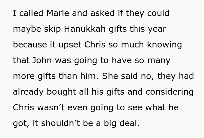 Text discussing a dad demanding family skip Hanukkah gifts due to his son&rsquo;s tantrum and being spoiled.