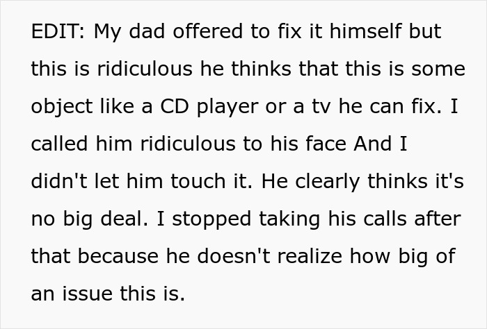 Text post discussing a man demanding cousin pay for prank damage and facing shock from aunt's reaction online.