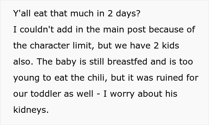 Text about woman rethinking relationship after boyfriend salts the entire pot of chili affecting their family.