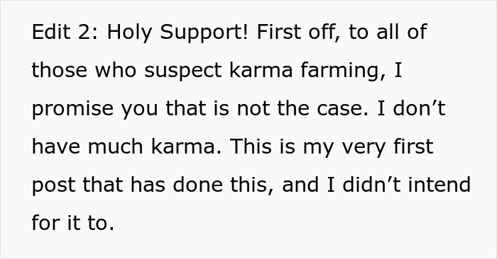 Text excerpt from a woman feeling like she ruined Thanksgiving after blowing up at family for leaving dinner. Text excerpt from a woman feeling like she ruined Thanksgiving after blowing up at family for leaving dinner.