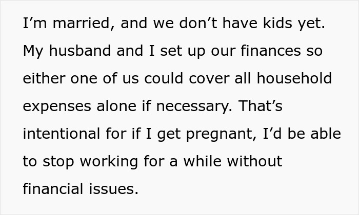 Text excerpt about a married lady discussing financial planning and pregnancy, highlighting family and parental challenges.