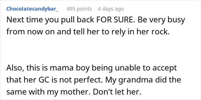 Text post discussing a woman blinded by flowers from her son and not seeing how much her daughter is doing.