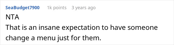 Screenshot of a Reddit comment criticizing a picky eater demanding brother&rsquo;s in-laws change entire Christmas menu.