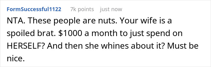Screenshot of a Reddit comment discussing a SAHM feeling poor despite receiving 1000 dollars a month as fun money.