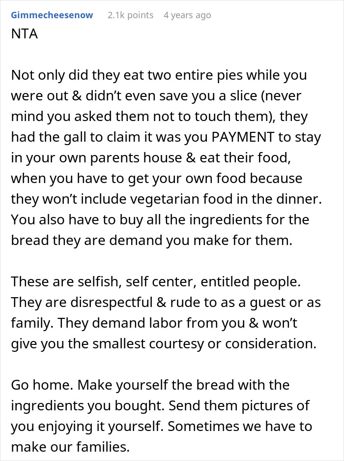 Reddit comment explaining family greed over homemade pies and refusal to make Christmas bread demands.