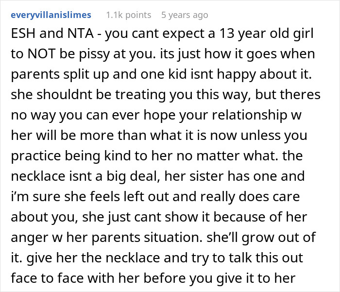 Reddit comment discussing a 13-year-old&rsquo;s tension with dad&rsquo;s girlfriend and regret over not accepting her gift.
