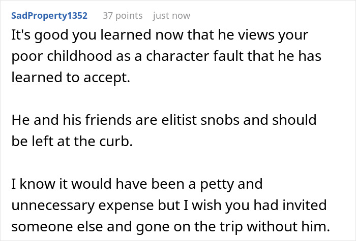 Reddit comment discussing a girlfriend who spends to prove herself and cancels a fully paid Hawaii trip.