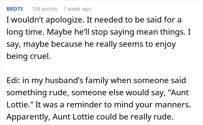 Text post on social media discussing woman clapping back at BIL tearing down her brother during Thanksgiving.