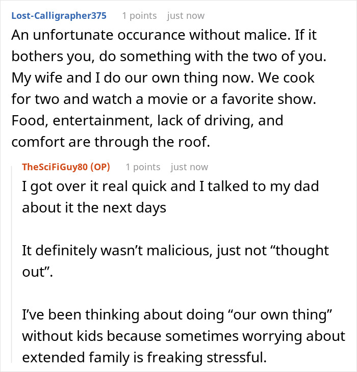 Reddit conversation about parents letting friends sit at main Thanksgiving table while son is placed at overflow table.