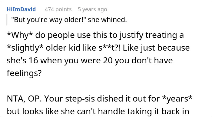 Screenshot of an online vent where a guy complains about his girlfriend wanting him to close her closet door.