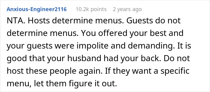 Reddit comment criticizing rude guests upset over vegetarian host not preparing ham for Christmas dinner.