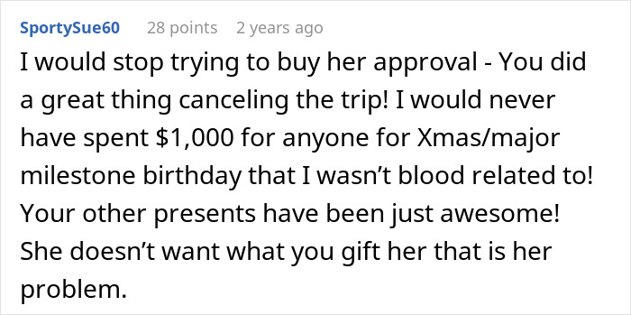 Screenshot of an online comment discussing a woman upset her son’s partner came without a gift after asking for no tacky trinkets. Screenshot of an online comment discussing a woman upset her son’s partner came without a gift after asking for no tacky trinkets.
