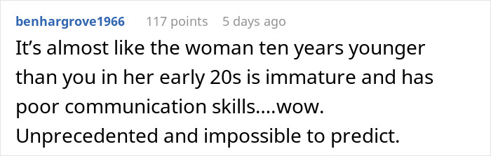 User's comment on a forum discussing a woman ending a relationship due to boyfriend's passion for pastries affecting communication.