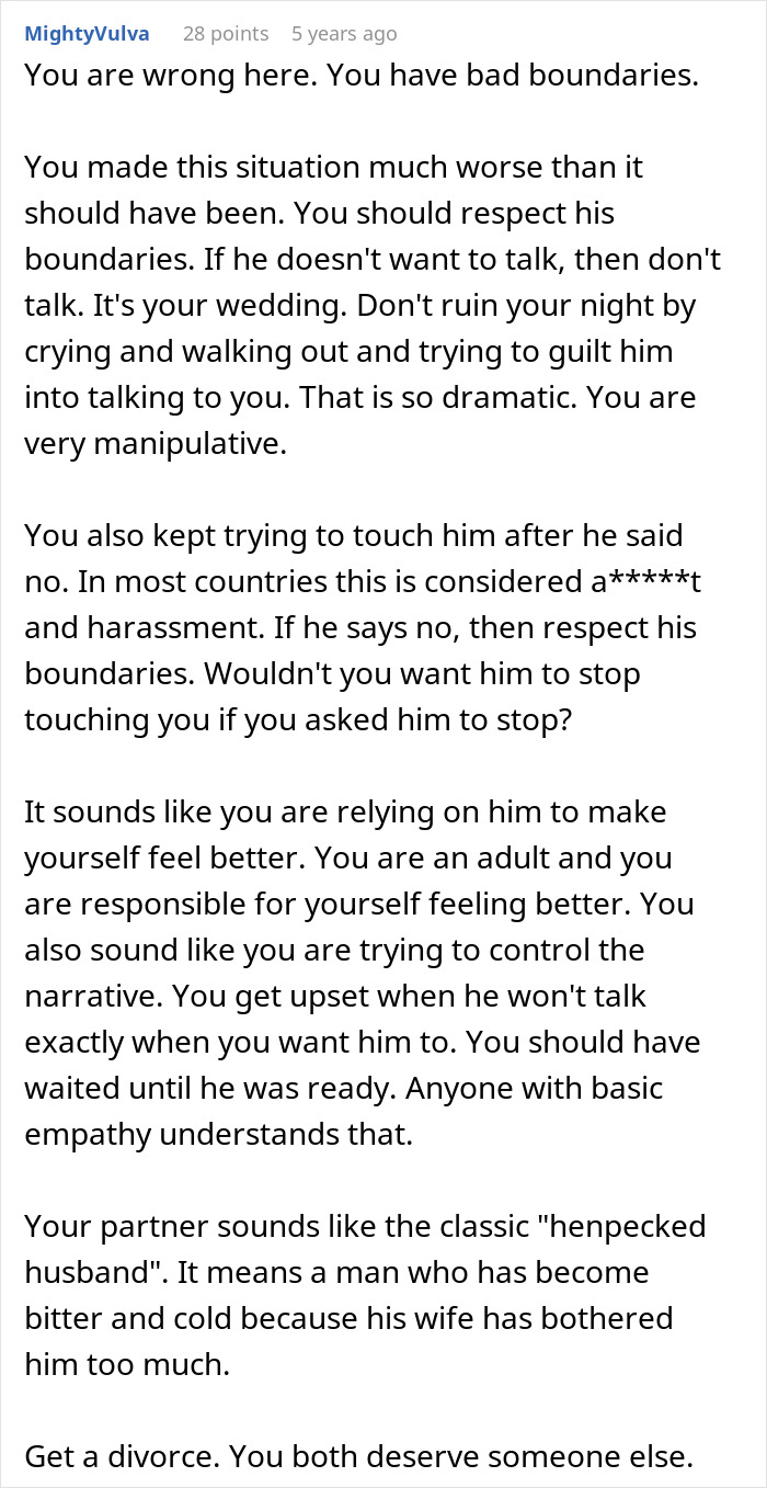 Comment discussing woman detailing how her marriage fell apart after her husband ruined their wedding night.