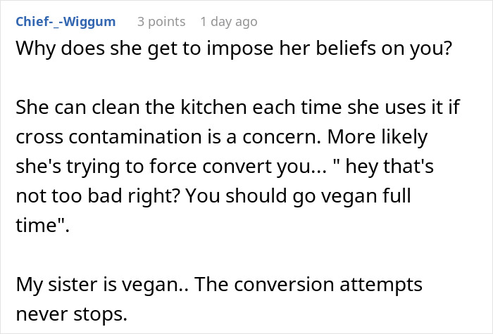 Online comment discussing refusal to follow roommate&rsquo;s strict vegan kitchen rules, highlighting perceived selfishness.