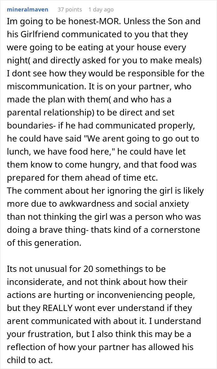 Holiday Visit Turns Sour After Boyfriend’s Son’s GF Makes Shockingly Cruel Comment At Lunch Holiday Visit Turns Sour After Boyfriend’s Son’s GF Makes Shockingly Cruel Comment At Lunch