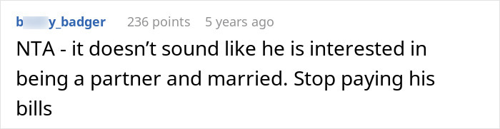 Screenshot of an online comment stating the husband is not interested in being a partner or married, advising to stop paying his bills.