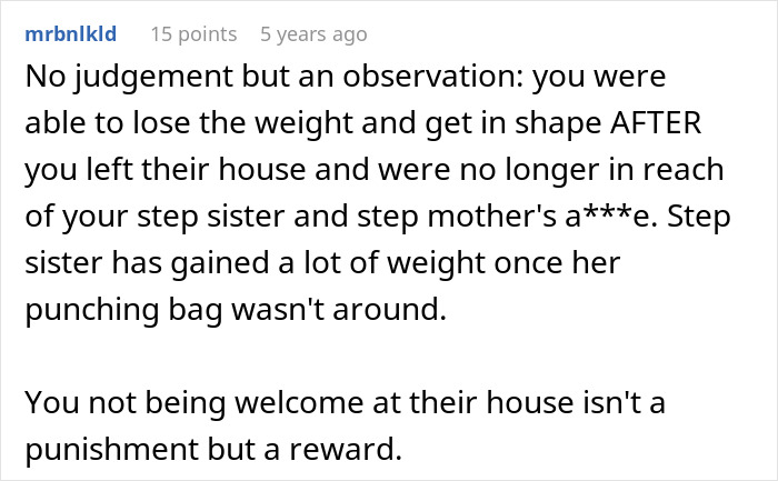 Reddit user vents online about girlfriend wanting him to close her closet door, she publicly responds and breaks up.