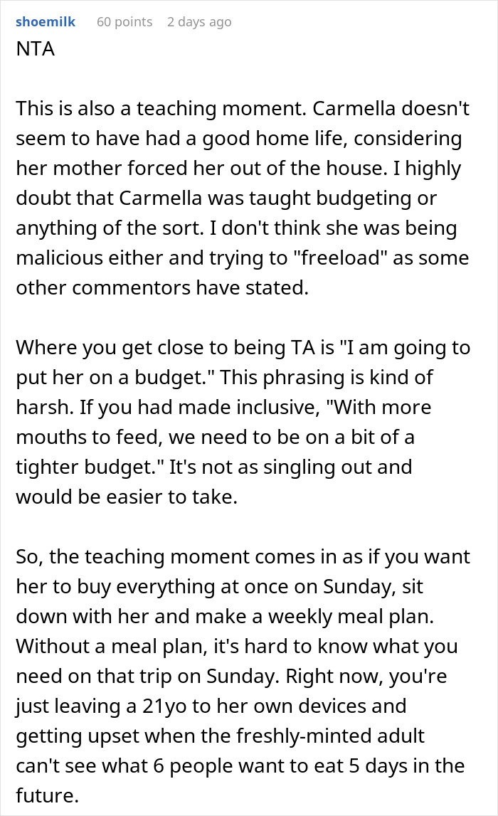 Screenshot of Reddit comment discussing a mom accused of embarrassing son&rsquo;s girlfriend who offered to cook meals.