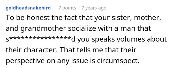 Screenshot of an online comment discussing family dynamics after a woman feels like she ruined Thanksgiving by blowing up. Screenshot of an online comment discussing family dynamics after a woman feels like she ruined Thanksgiving by blowing up.