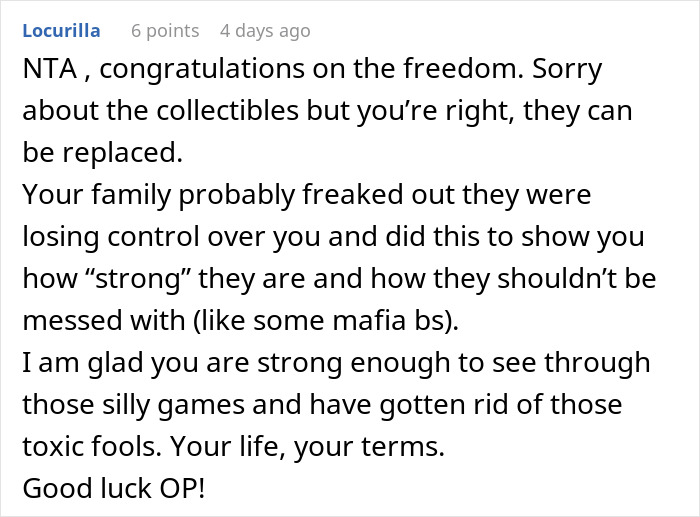 Screenshot of a comment praising a man for cutting off toxic parents after their revenge due to his small wedding plans. Screenshot of a comment praising a man for cutting off toxic parents after their revenge due to his small wedding plans.